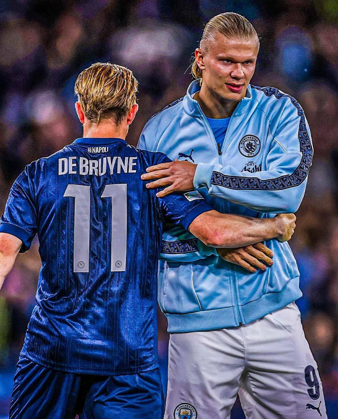 英雄联盟台服官网地址一览-关于德布劳内迎来十二赛季出色发挥，曼联观众热烈欢呼！比赛高潮迭起的信息