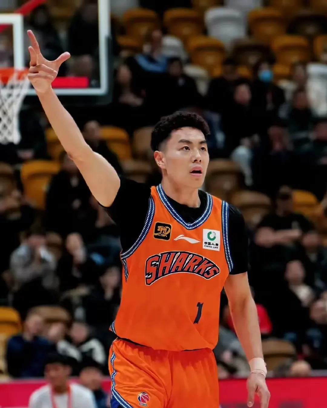 英雄联盟台服官网-关于上海久事训练开放日；加时末段绝杀压哨引欢呼；全明星赛在即；数据趋势出现新变化的信息