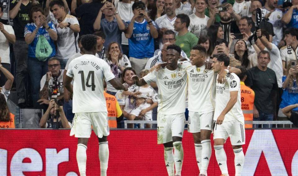 lol台服官网首页地址-德国杯加时末段走向成谜，皇家马德里强势反弹，引发热议，细节决定成败